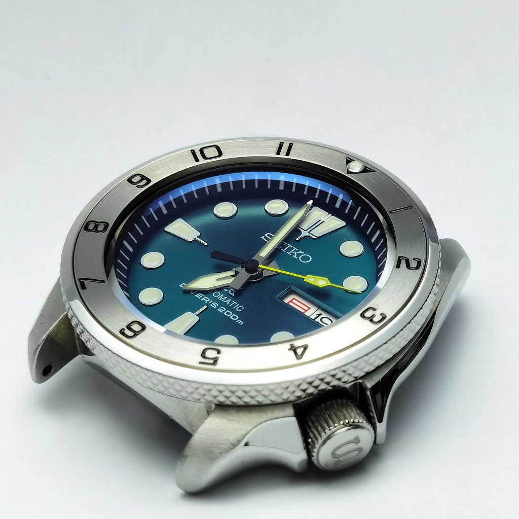 Sapphire Crystals 101: What crystal should you choose for your watch?