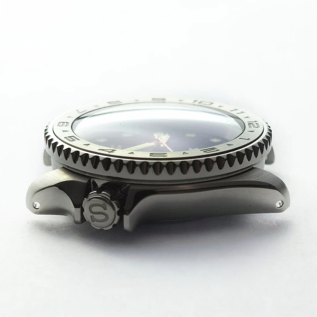 Why a sapphire crystal should be your first Seiko modification