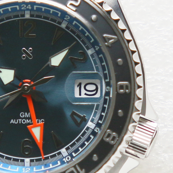 NMK315 SKX/SRPD Flat Sapphire Crystal for Sloped Inserts w Cyclops