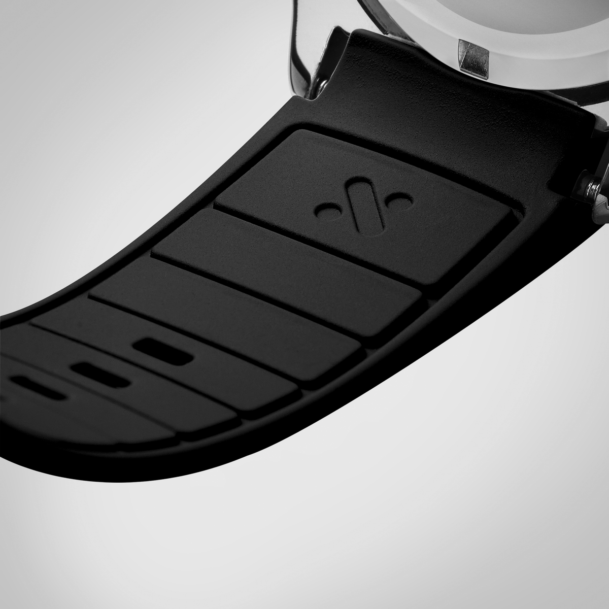 NMK802 FKM Curved End SKX013 Rubber Strap: Black – namokiMODS